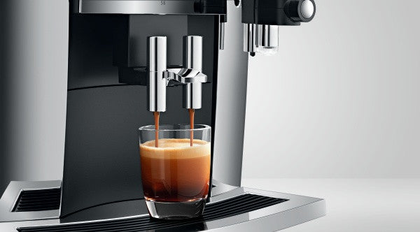 Jura S8 Kaffeevollautomat Platin Touchscreen-Vollautomat