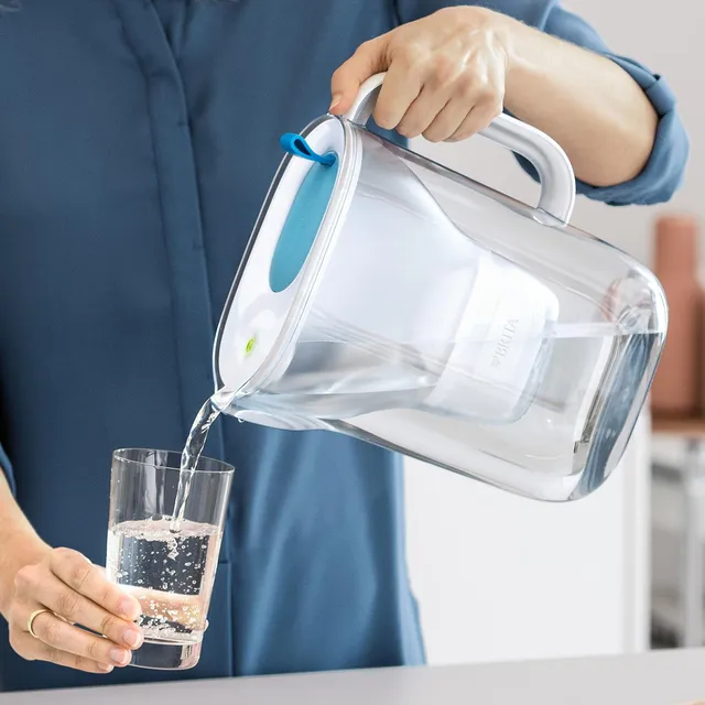 BRITA Tischwasserfilter 2,4l Kanne Sea Green Kaffeewasser