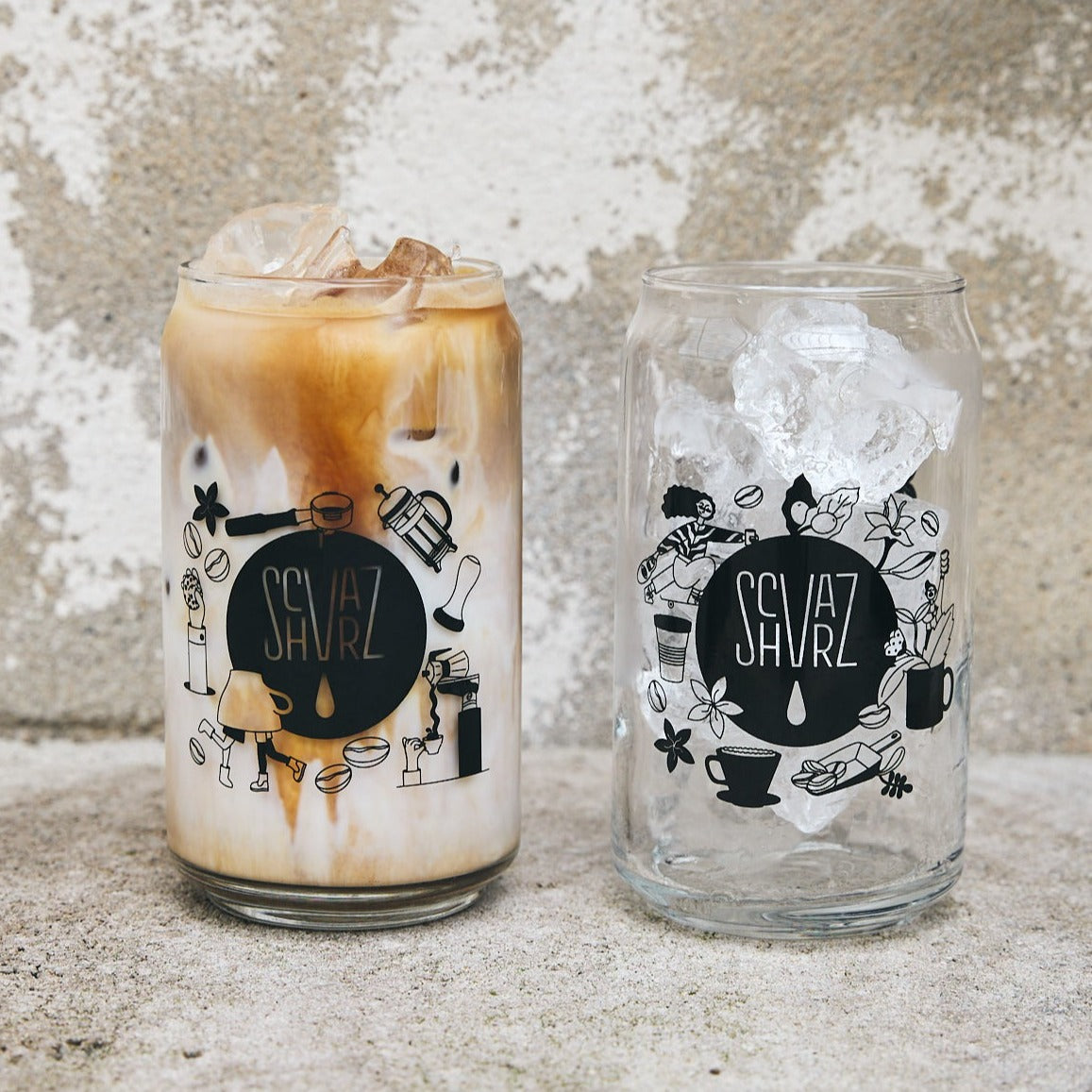 Schvarz Glas Latteglas 450 ml schwarzes Logo