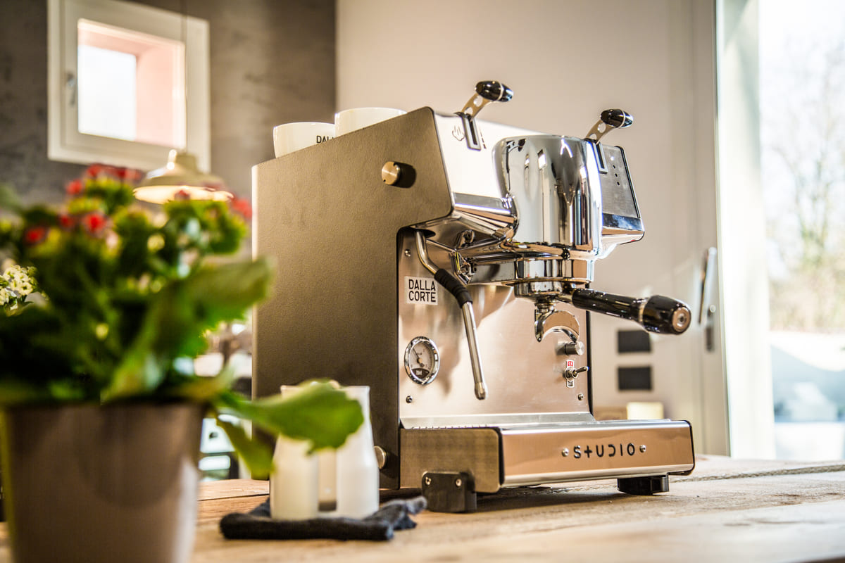 Dalla Corte Studio Siebträgermaschine Rot PID